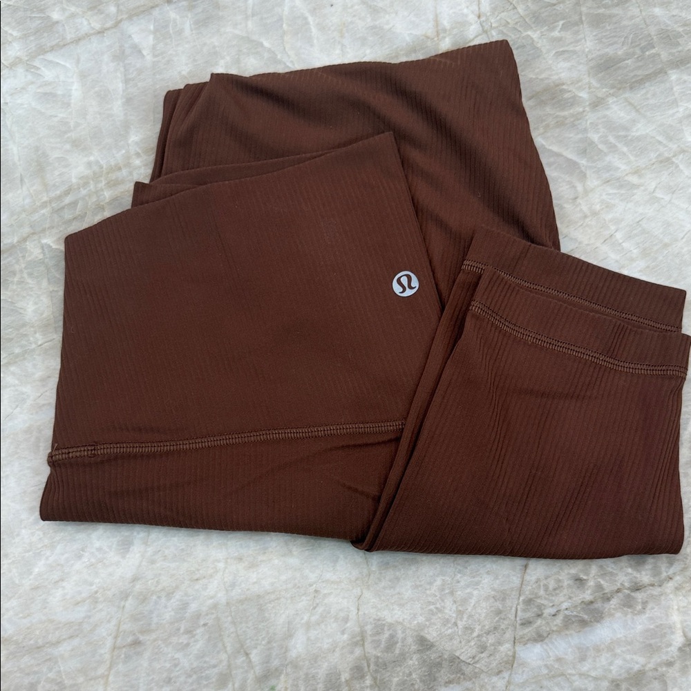 Lululemon Align Ribbed High-Rise Pant 25” in Roasted Brown – Size 8 - Picture 5 of 5